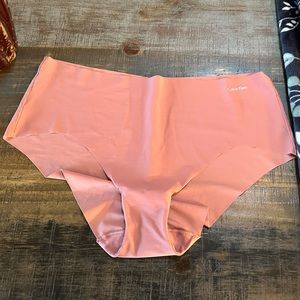 ⚡️5 for $25⚡️Calvin Klein hipster underwear in XL